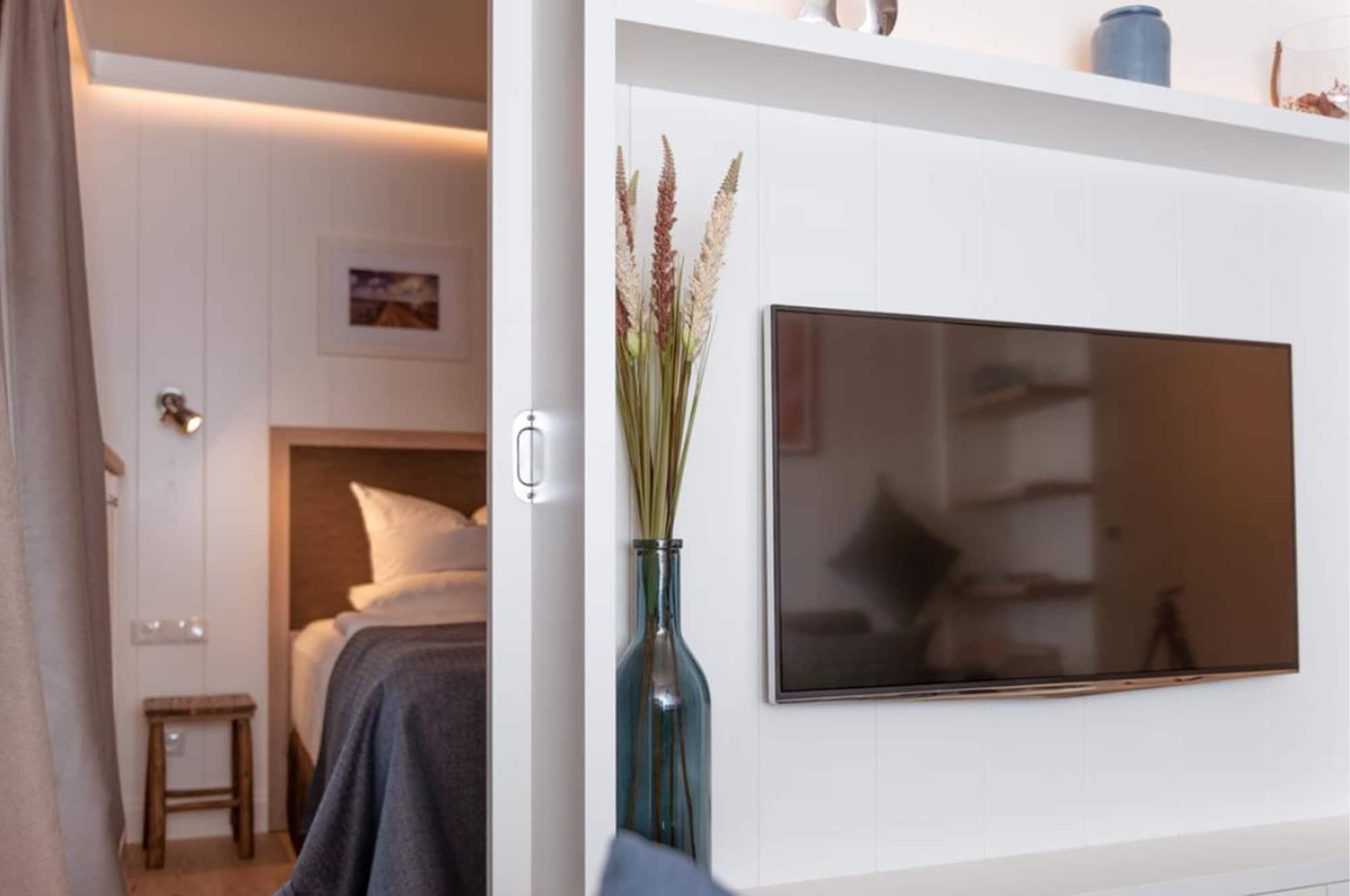 Loev - Vela Hotel 4*